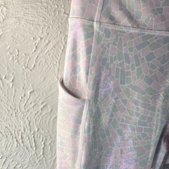 Fabletics Leggings Size Medium Shiny Stretchy Athletic Workout Pull On Pants - Picture 12 of 12